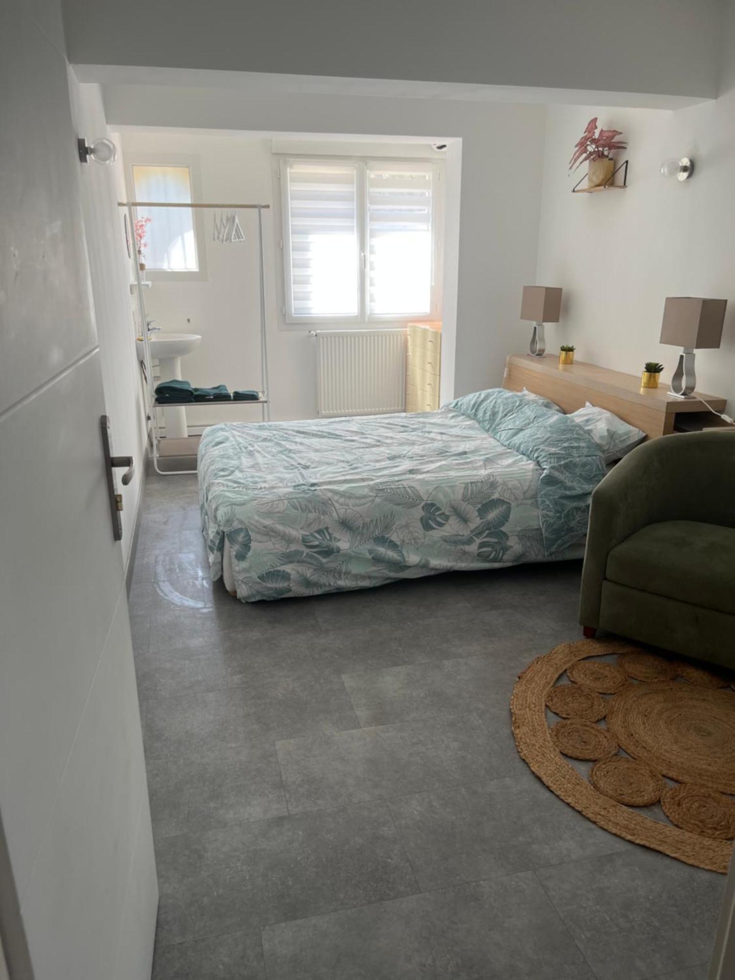 Le Barnave Apartment Valence  Ngoại thất bức ảnh